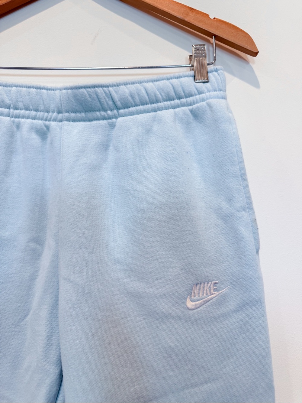 Nike Sportswear Club Fleece Joggers – Glacier Blue – Medium - Picture 3 of 8